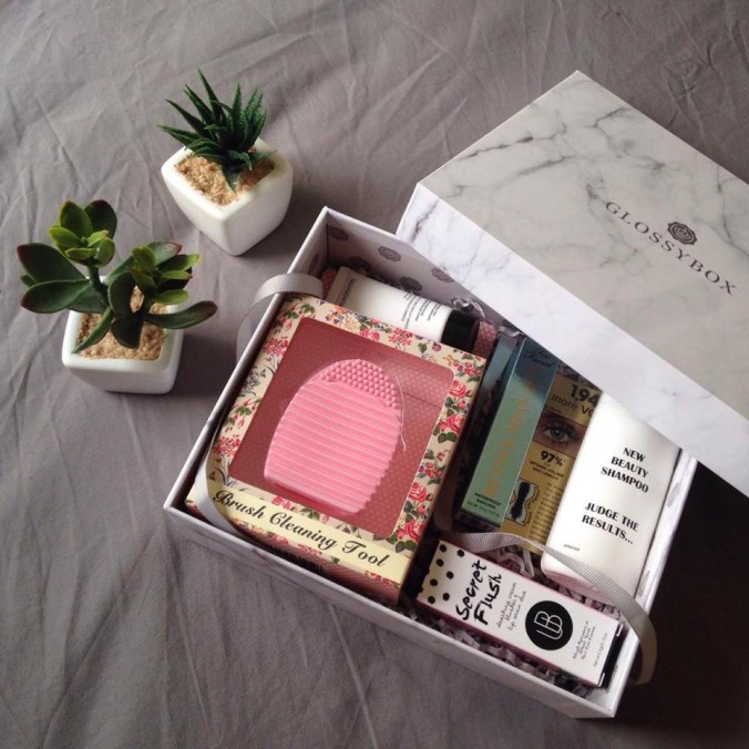 glossybox unboxing packaging septembre 2016.jpg